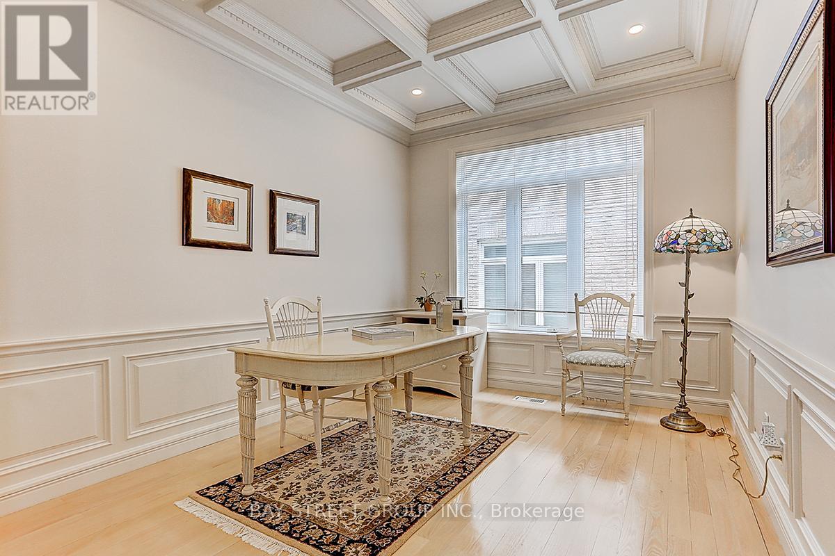 25 Bowan Court, Toronto, Ontario  M2K 3A8 - Photo 8 - C13107400