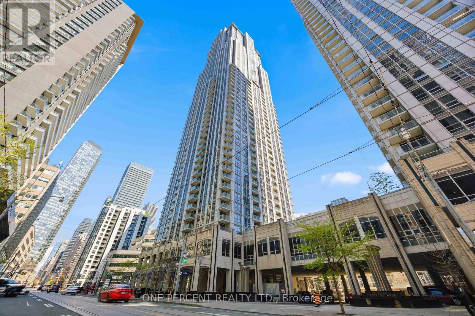 2811 - 763 BAY STREET
