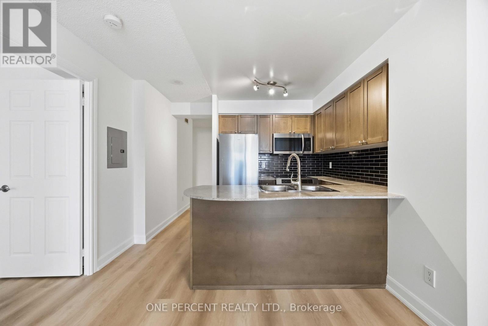 2811 - 763 Bay Street, Toronto, Ontario  M5G 2R3 - Photo 12 - C13107422