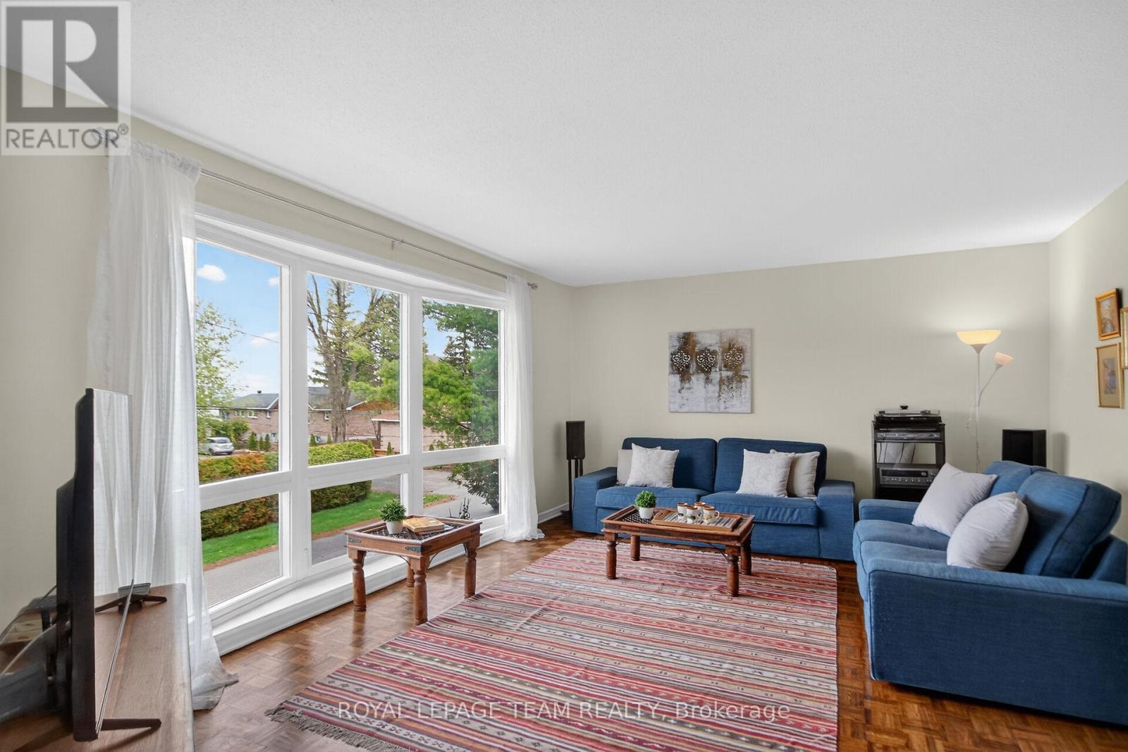 136 James Cummings Avenue, Ottawa, Ontario  K2H 8E1 - Photo 8 - X13107396