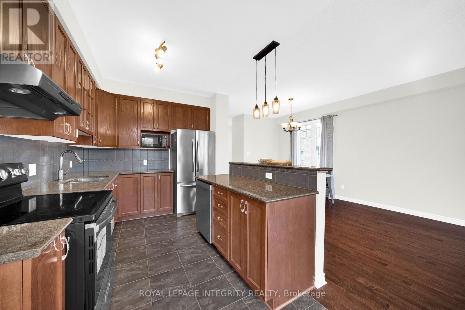 142 Abetti Ridge, Ottawa, Ontario  K2J 0Y7 - Photo 6 - X13107464