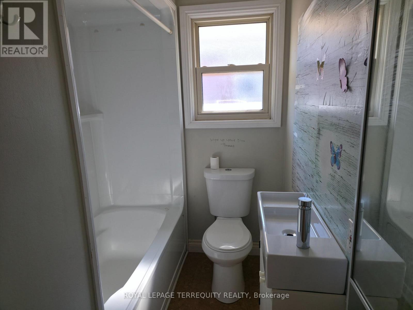 Main - 319 Hillcroft Street, Oshawa, Ontario  L1G 2M1 - Photo 5 - E13107450