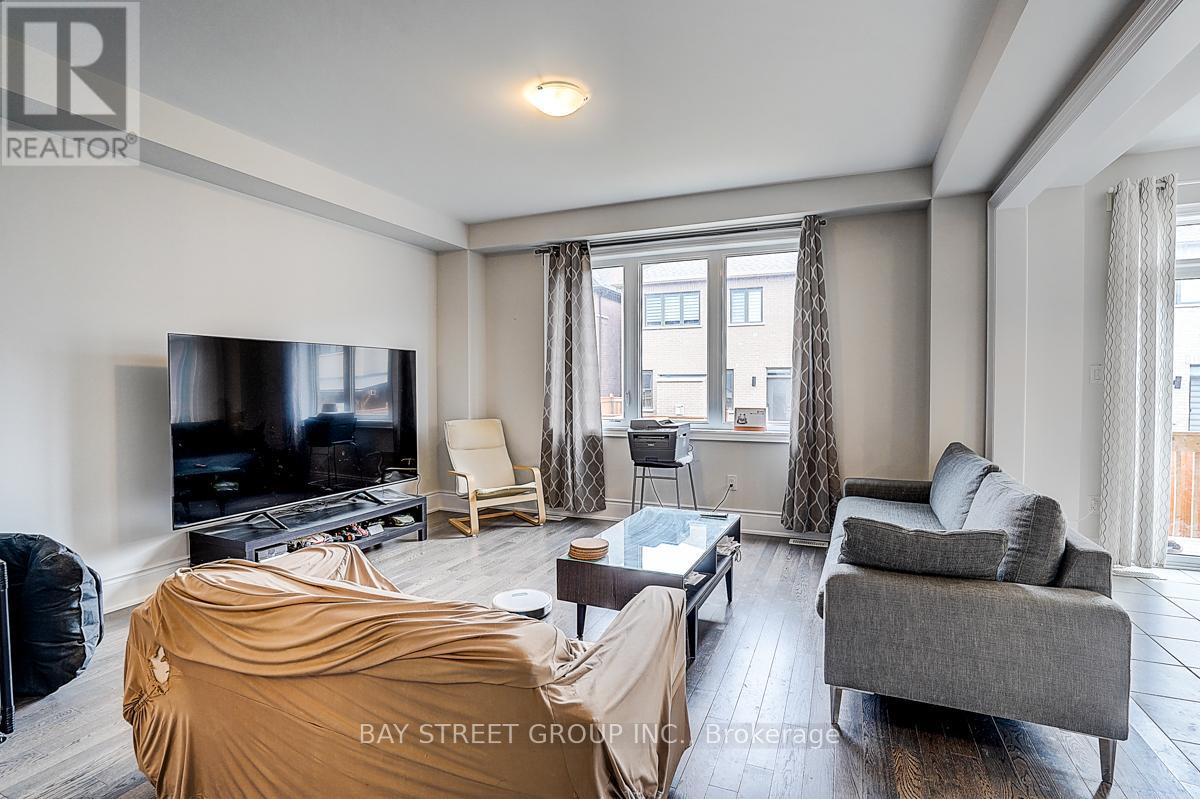 19 Nigh Drive, Markham, Ontario  L3S 0G4 - Photo 6 - N13107420