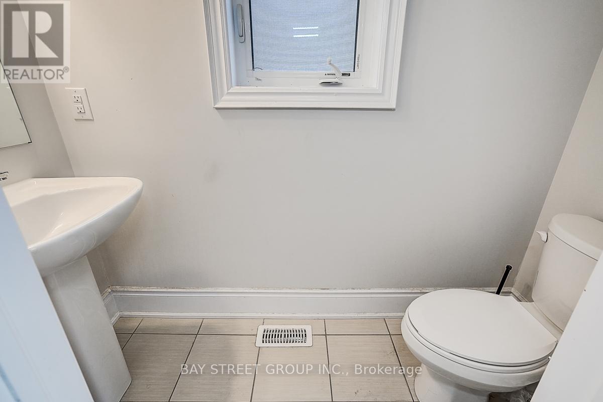 19 Nigh Drive, Markham, Ontario  L3S 0G4 - Photo 9 - N13107420