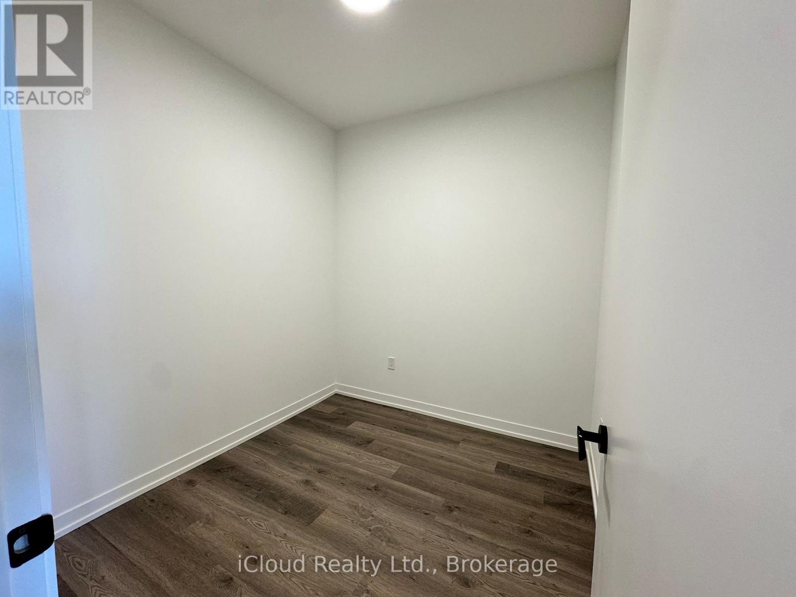 6010 - 8 Interchange Way, Vaughan, Ontario  L4K 0R2 - Photo 4 - N13107468