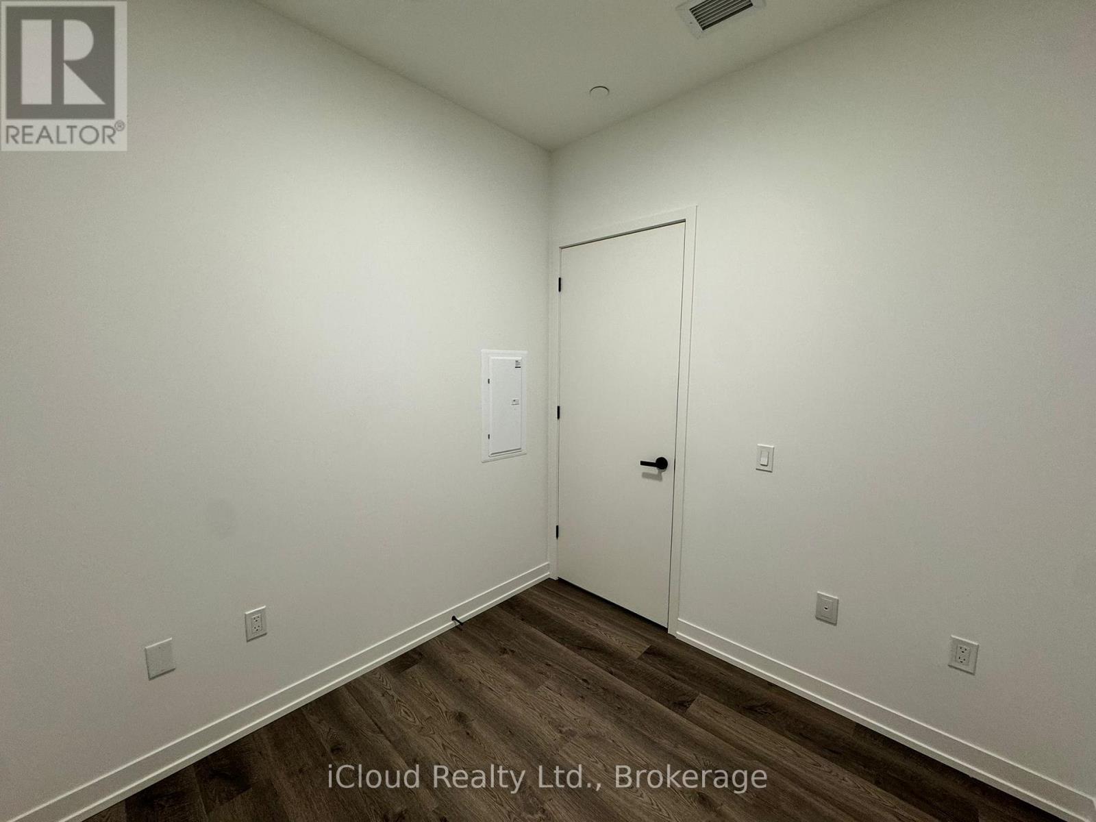 6010 - 8 Interchange Way, Vaughan, Ontario  L4K 0R2 - Photo 6 - N13107468