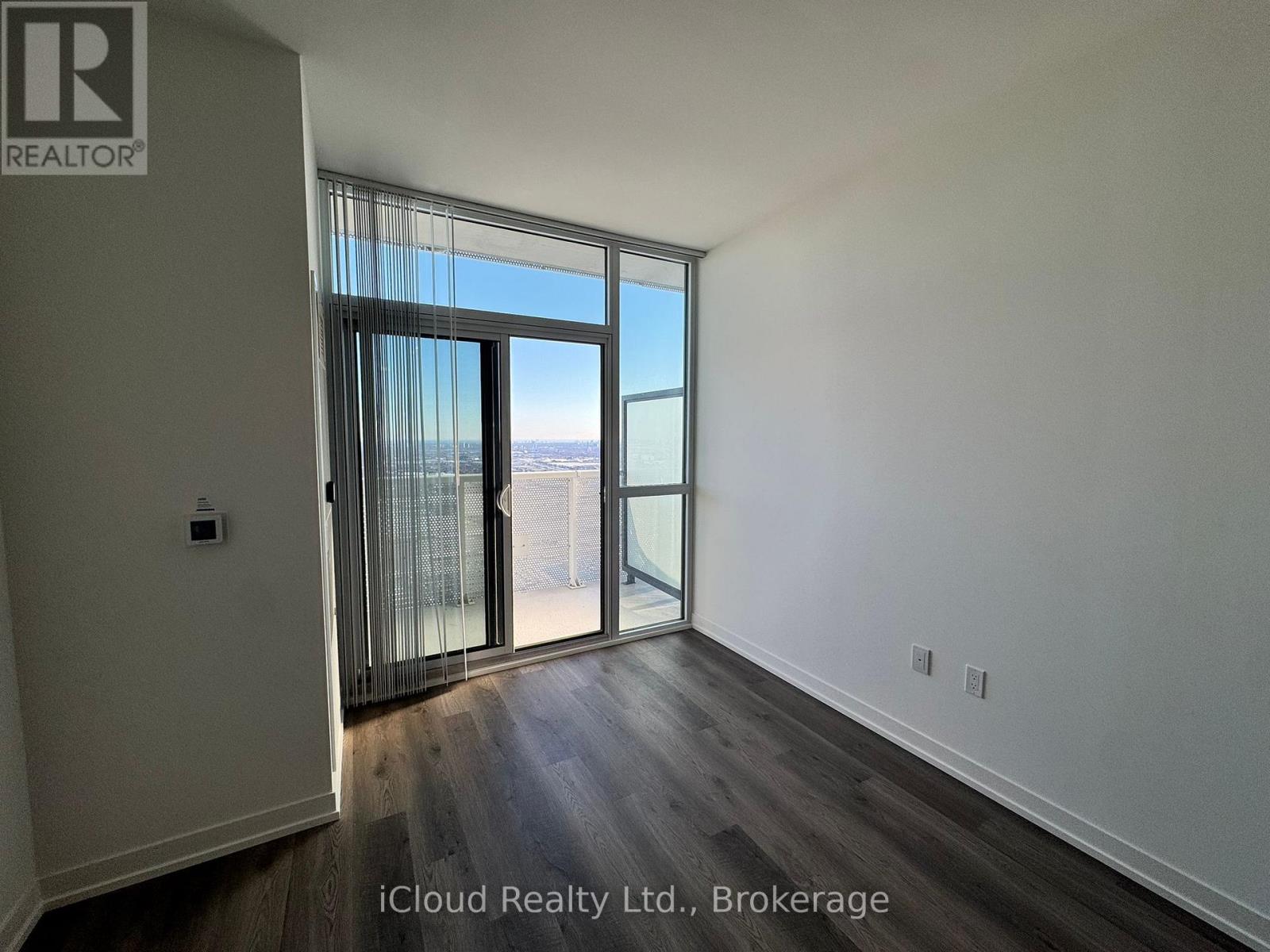 6010 - 8 Interchange Way, Vaughan, Ontario  L4K 0R2 - Photo 8 - N13107468