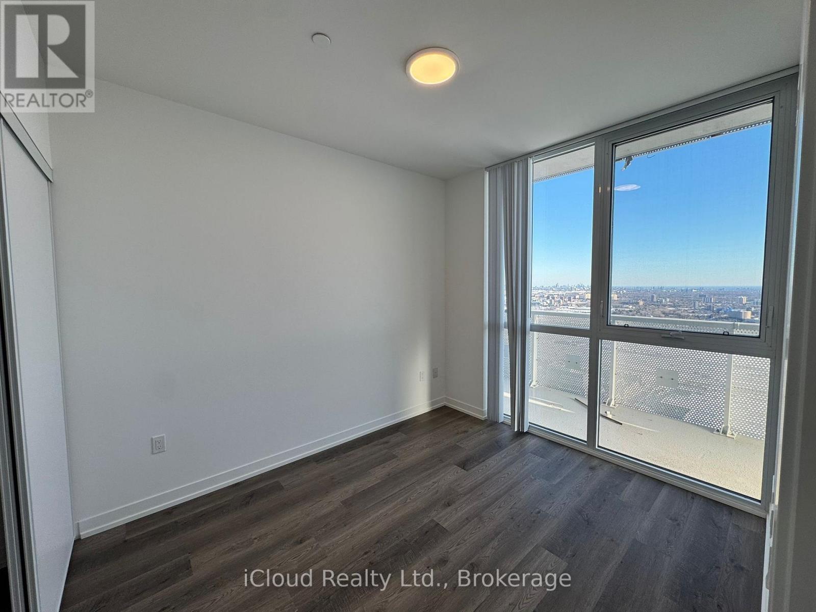 6010 - 8 Interchange Way, Vaughan, Ontario  L4K 0R2 - Photo 9 - N13107468