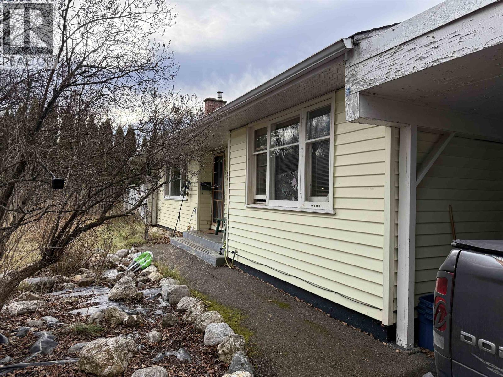 1567 Birch Street, Prince George, British Columbia  V2L 1B3 - Photo 3 - R3067870