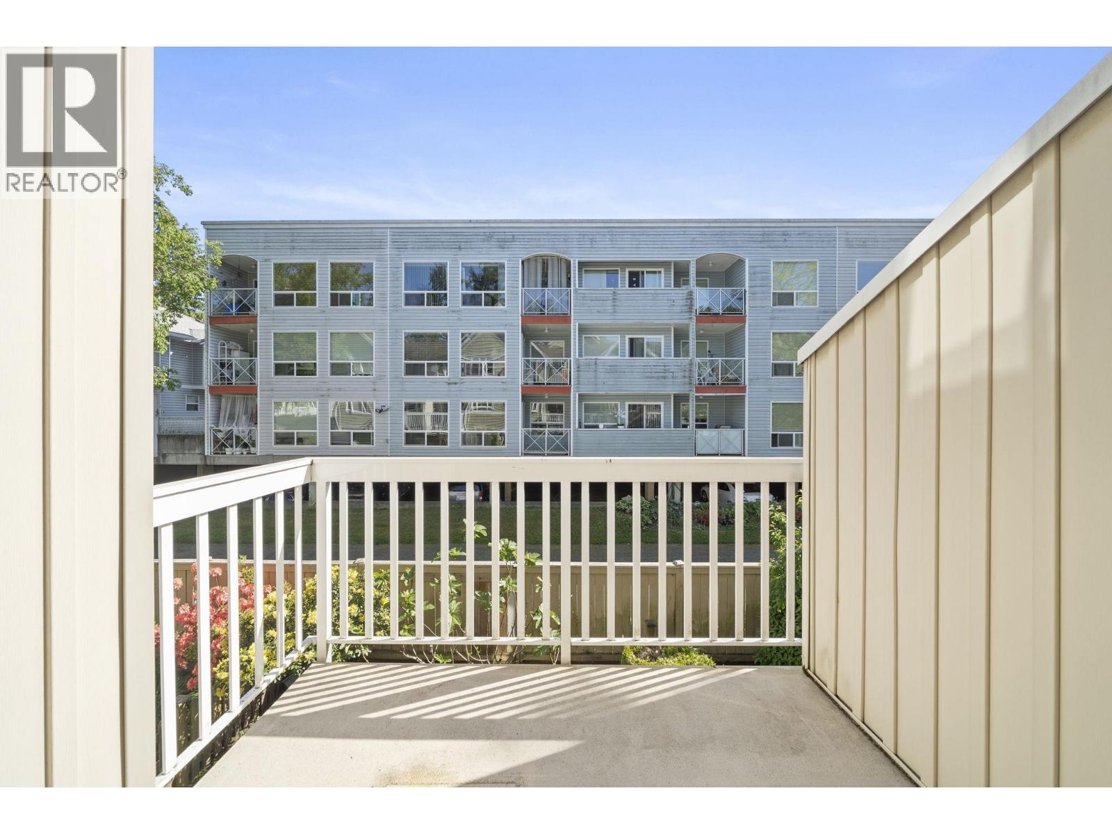11 7420 Moffatt Road, Richmond, British Columbia  V6Y 1X8 - Photo 17 - R3120914