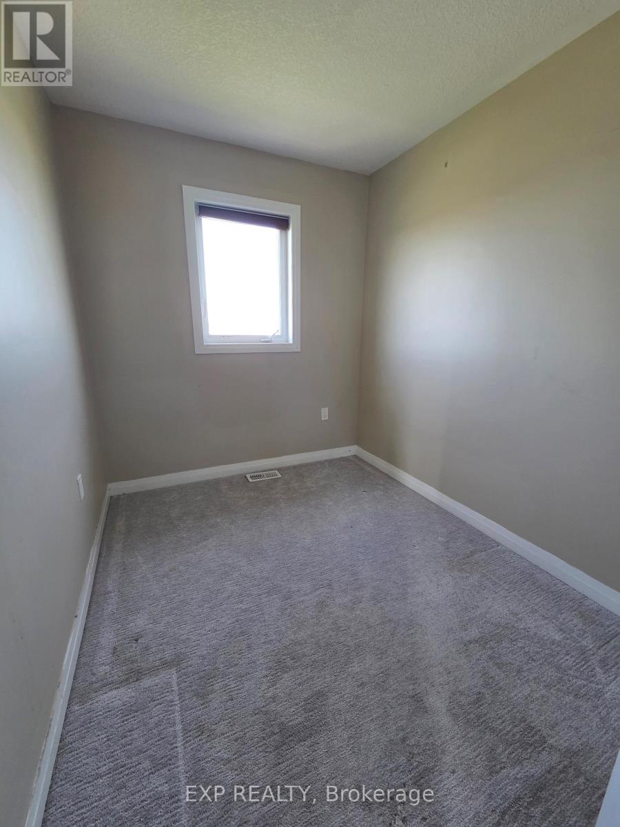 100 Laguna Village Crescent, Hamilton, Ontario  L0R 1P0 - Photo 11 - X13107404