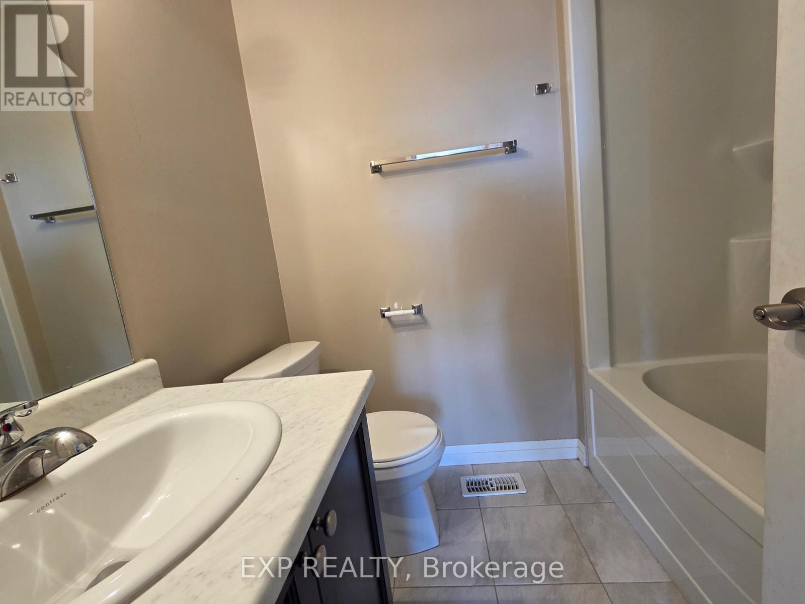 100 Laguna Village Crescent, Hamilton, Ontario  L0R 1P0 - Photo 16 - X13107404