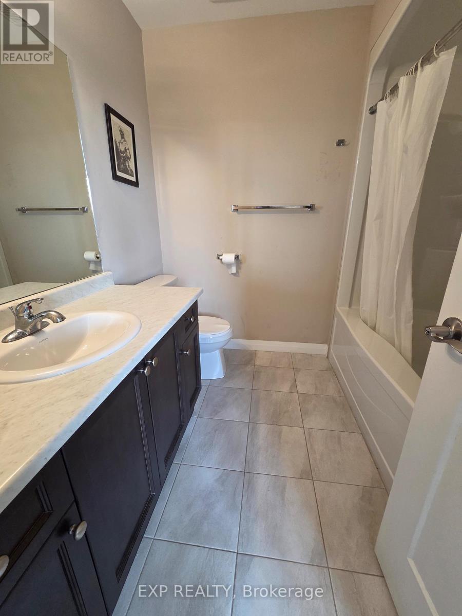 100 Laguna Village Crescent, Hamilton, Ontario  L0R 1P0 - Photo 9 - X13107404