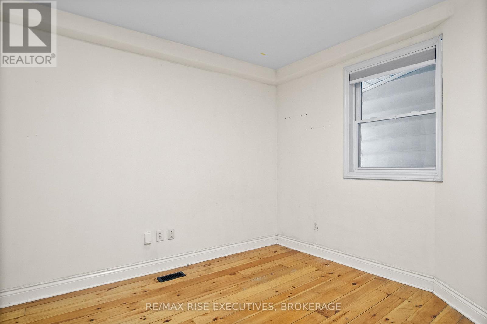 480 Victoria Street, Kingston, Ontario  K7L 3Z7 - Photo 12 - X12881512