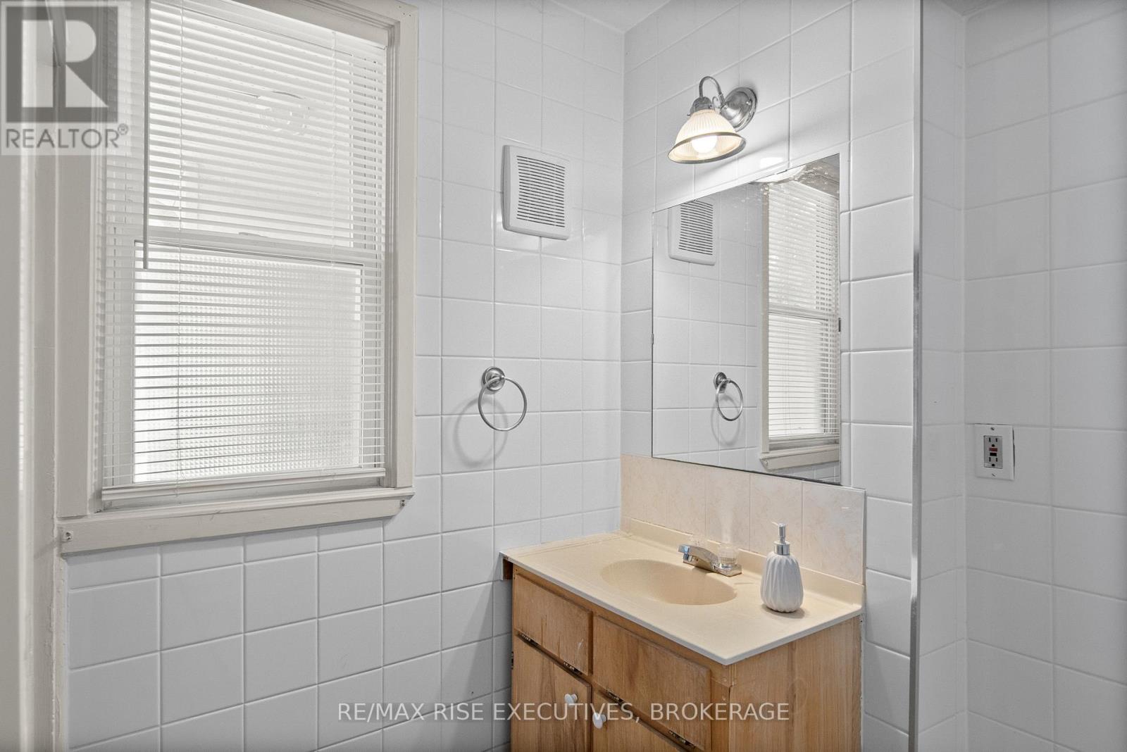 480 Victoria Street, Kingston, Ontario  K7L 3Z7 - Photo 13 - X12881512