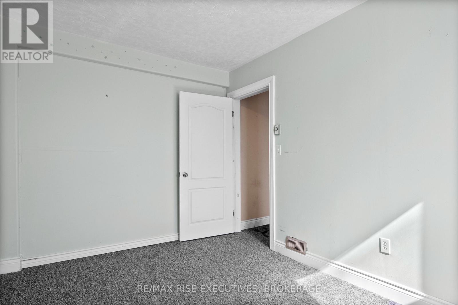 480 Victoria Street, Kingston, Ontario  K7L 3Z7 - Photo 24 - X12881512