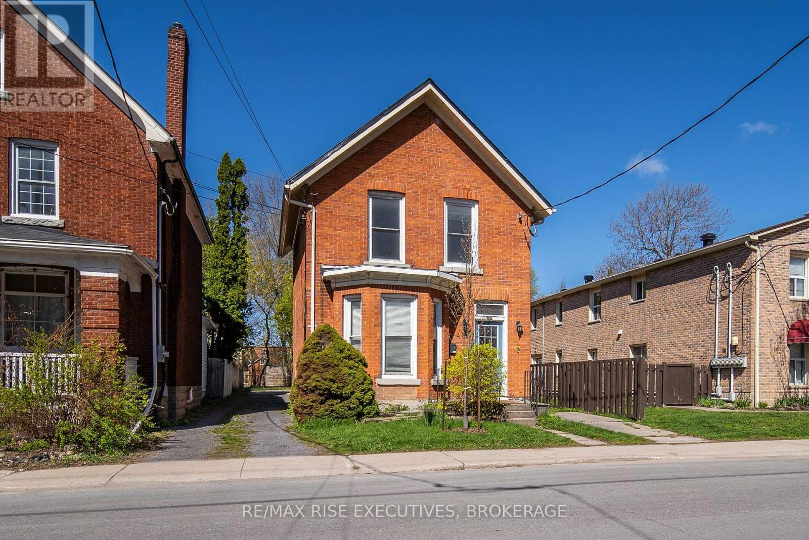480 Victoria Street, Kingston, Ontario  K7L 3Z7 - Photo 3 - X12881512