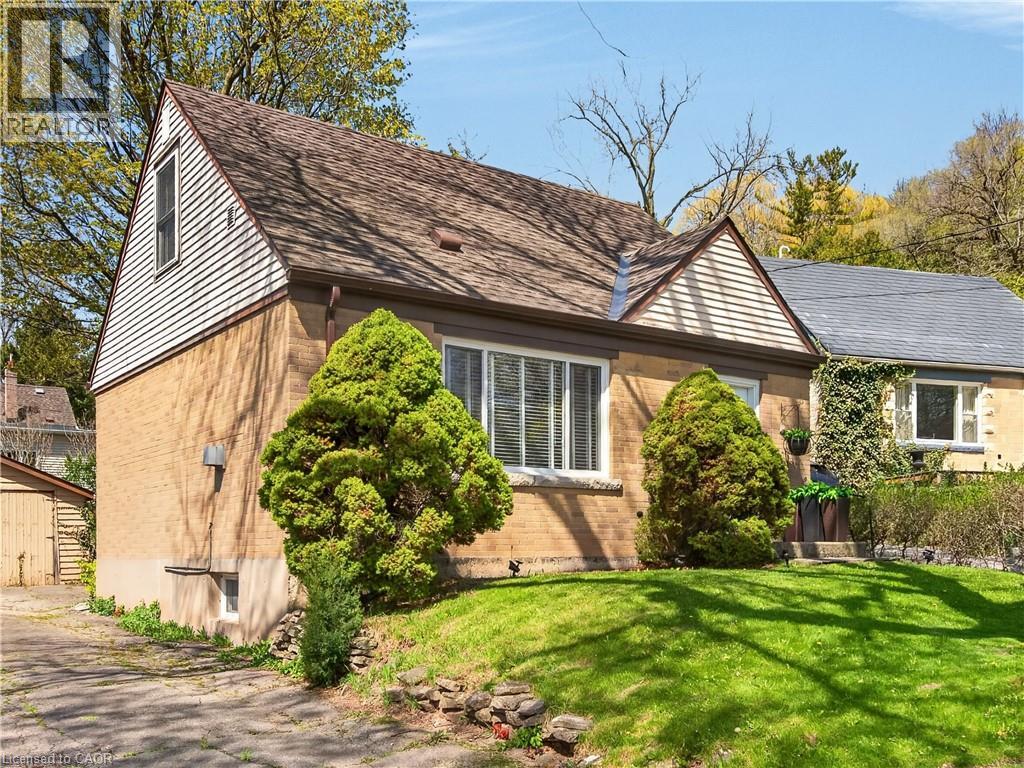 5 Janis Court, Dundas, Ontario  L9H 1S8 - Photo 2 - 40827348
