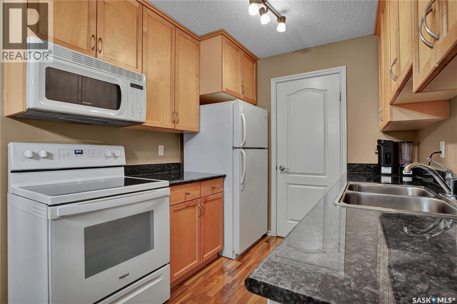 202d1 1121 Mckercher Drive, Saskatoon, Saskatchewan  S7H 5B8 - Photo 4 - SK035497