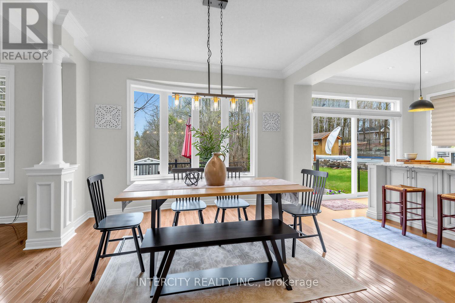 12 Sandbanks Drive, Richmond Hill, Ontario  L4E 3J5 - Photo 8 - N13064376