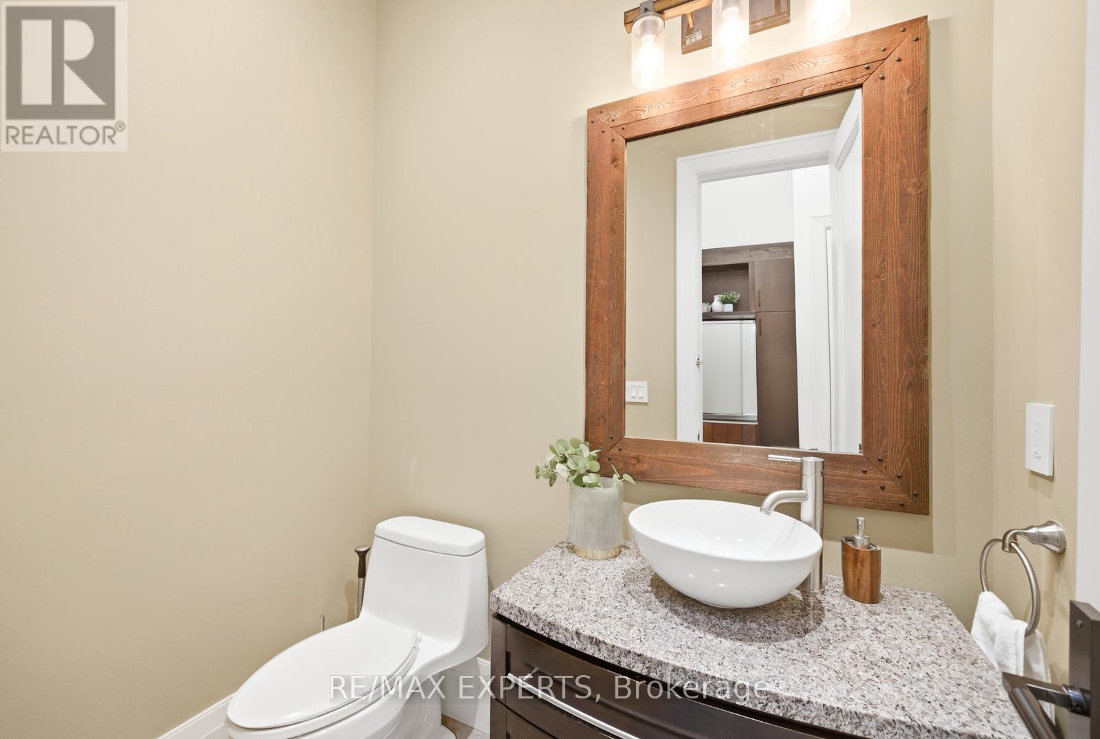 38 Railway Street, Vaughan, Ontario  L6A 1P7 - Photo 41 - N13103106