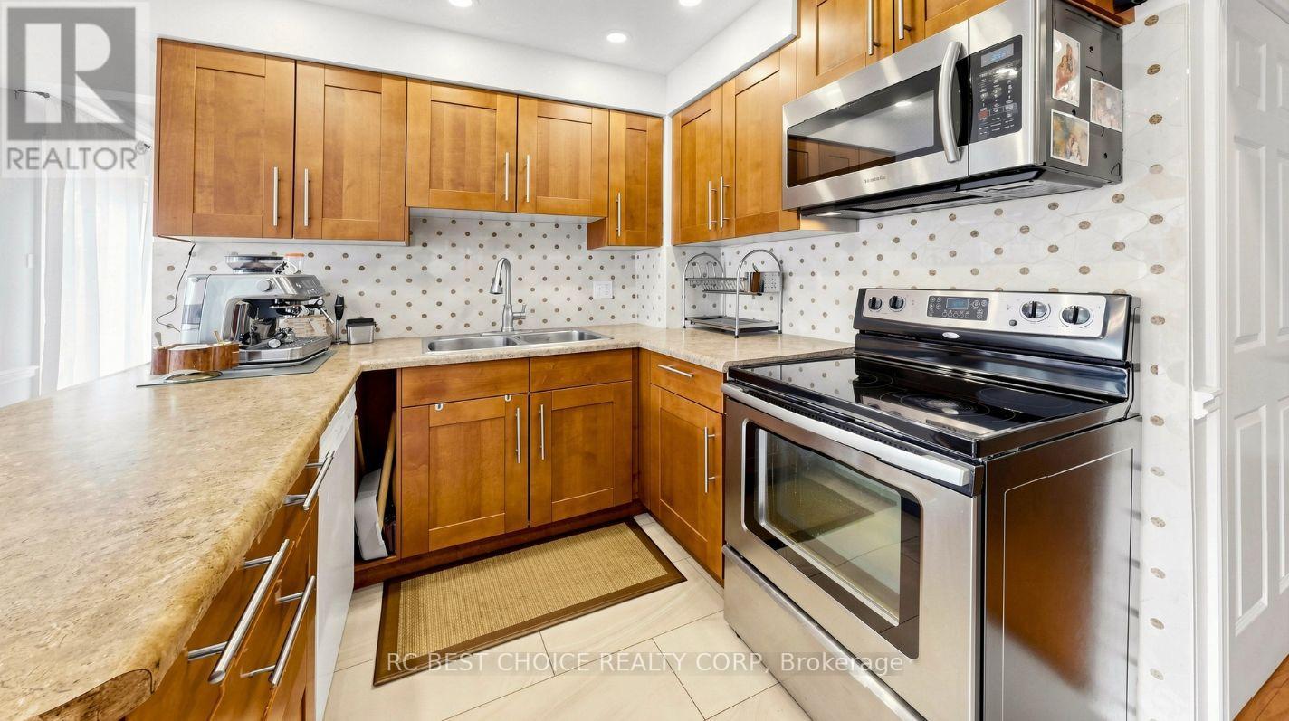 515 London Road, Newmarket, Ontario  L3Y 6E4 - Photo 11 - N13107298