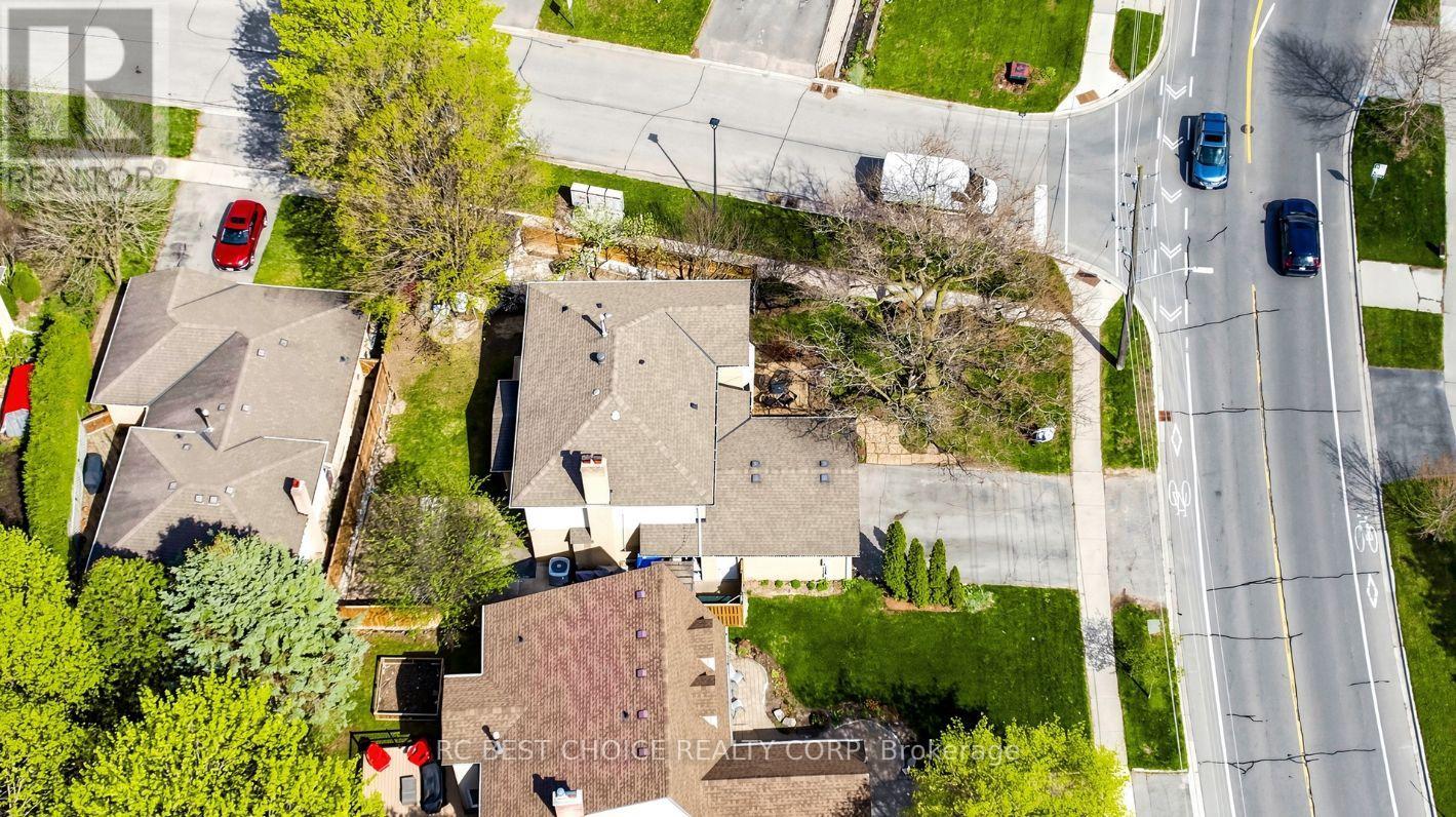 515 London Road, Newmarket, Ontario  L3Y 6E4 - Photo 4 - N13107298