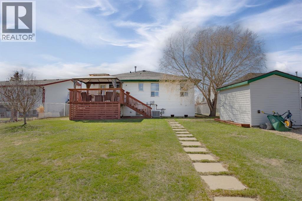 945 22 Street, Wainwright, Alberta  T9W 1T8 - Photo 10 - A2308907
