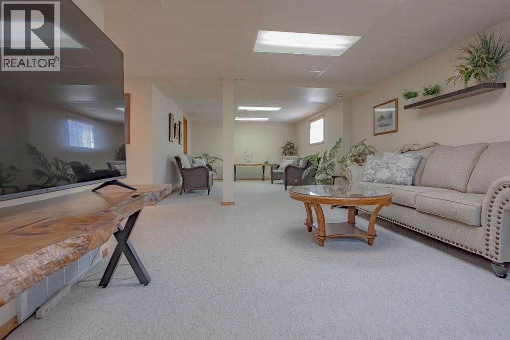 945 22 Street, Wainwright, Alberta  T9W 1T8 - Photo 29 - A2308907