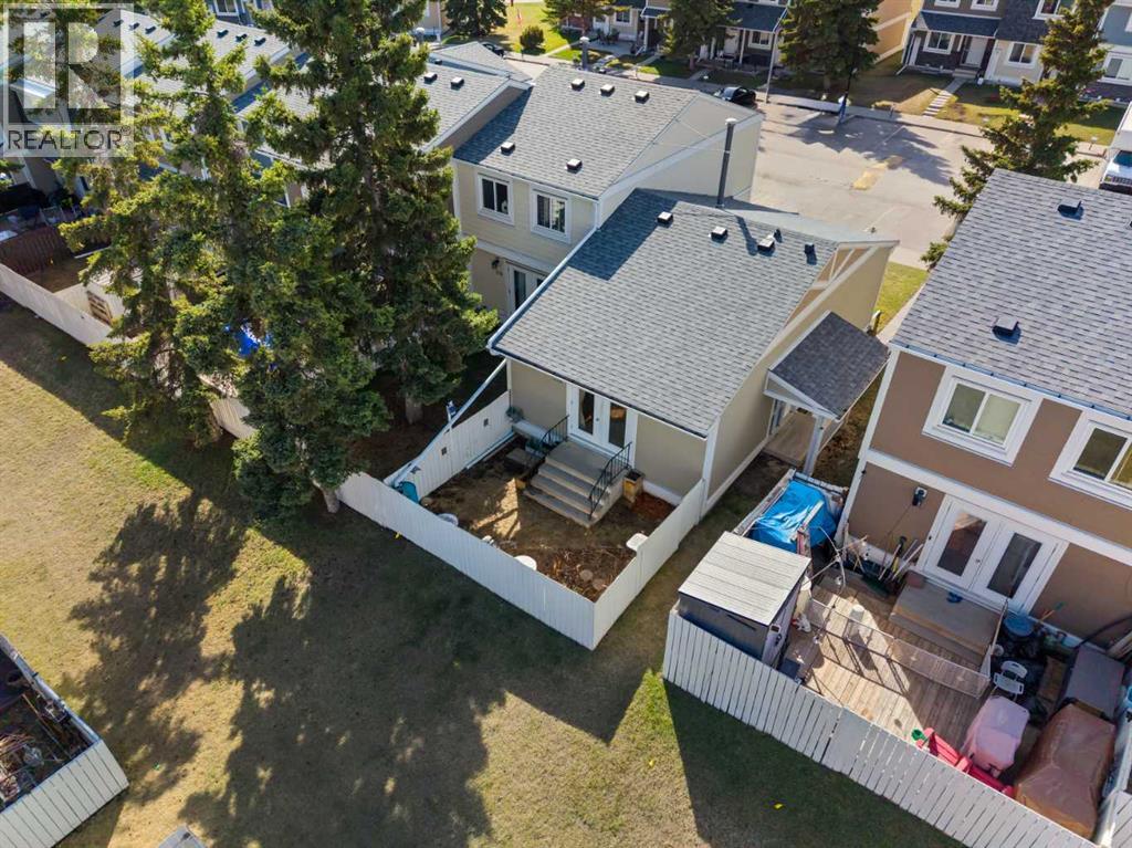 338 Georgian Villas NE, Calgary, Alberta