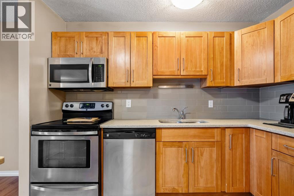338 Georgian Villas NE, Calgary, Alberta  T2A 7E2 - Photo 8 - A2299701