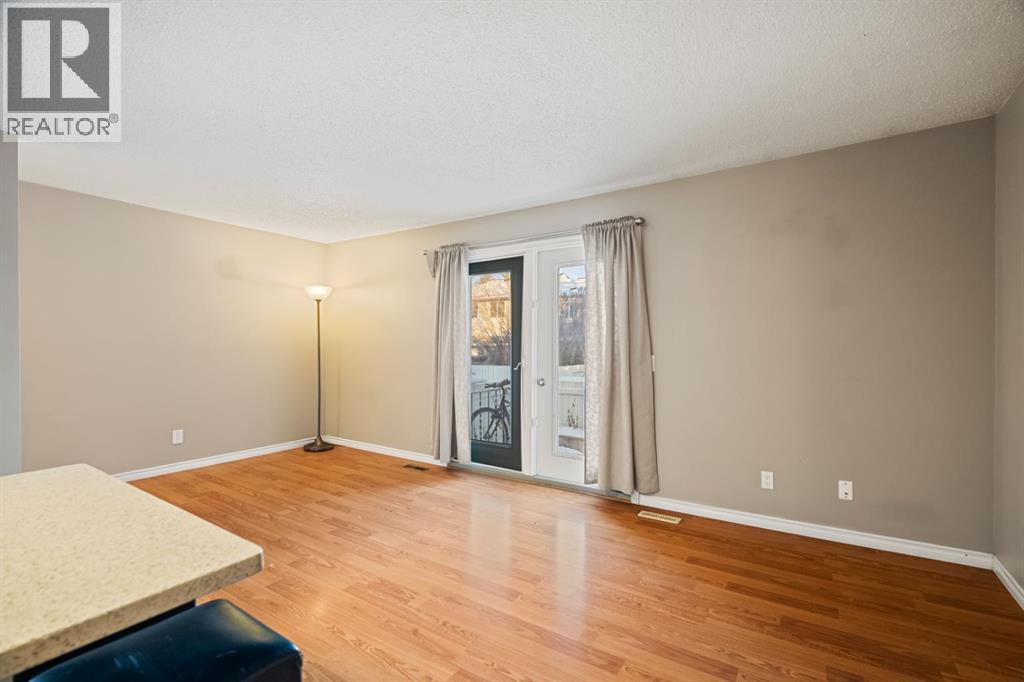 338 Georgian Villas NE, Calgary, Alberta  T2A 7E2 - Photo 3 - A2299701