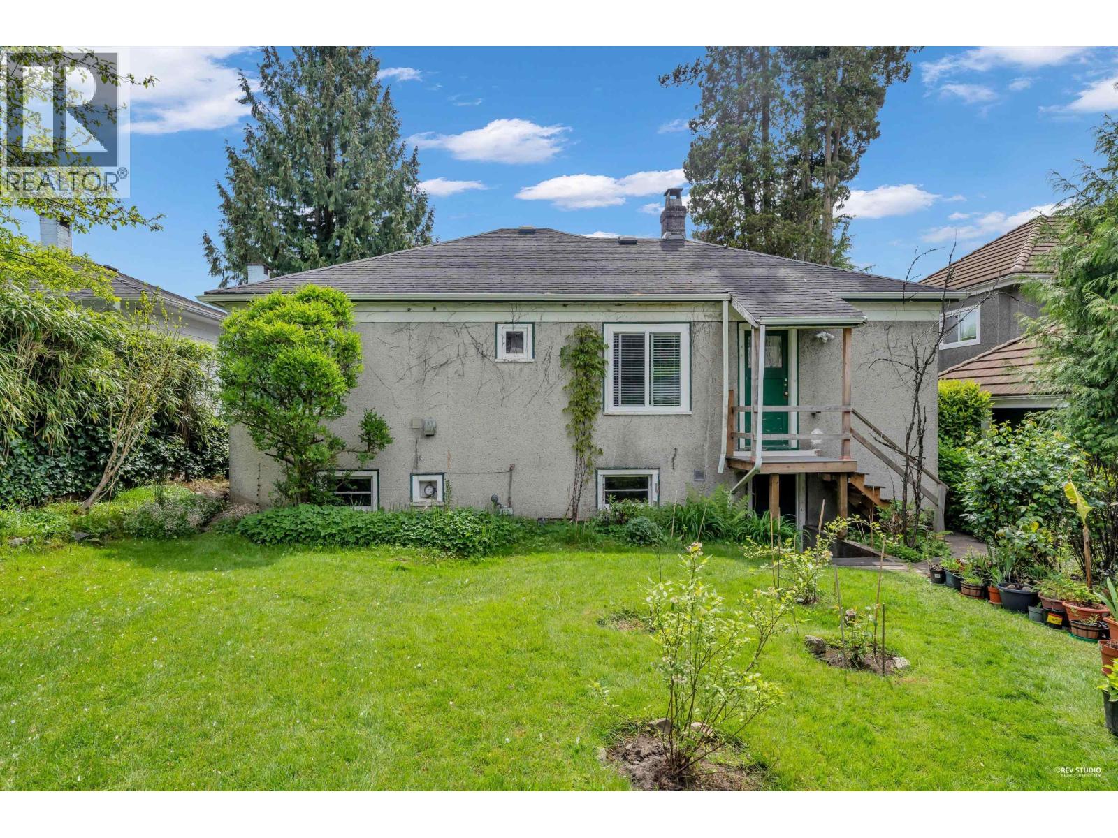 2245 W 22nd Avenue, Vancouver, British Columbia  V6L 1L6 - Photo 24 - R3121617