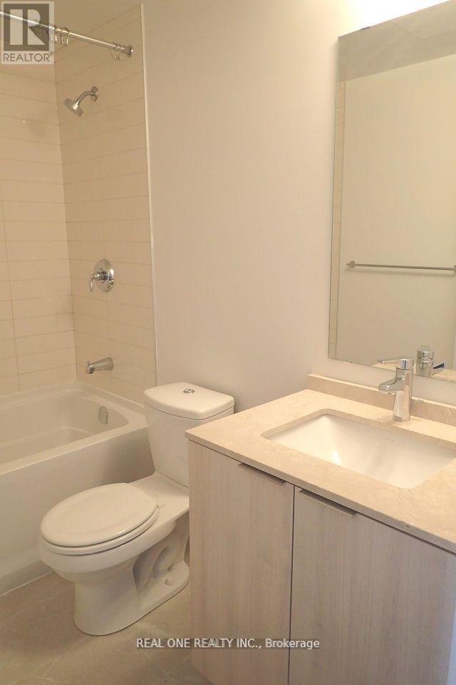716 - 11 Wellesley Street W, Toronto, Ontario  M4Y 1E8 - Photo 8 - C13107498