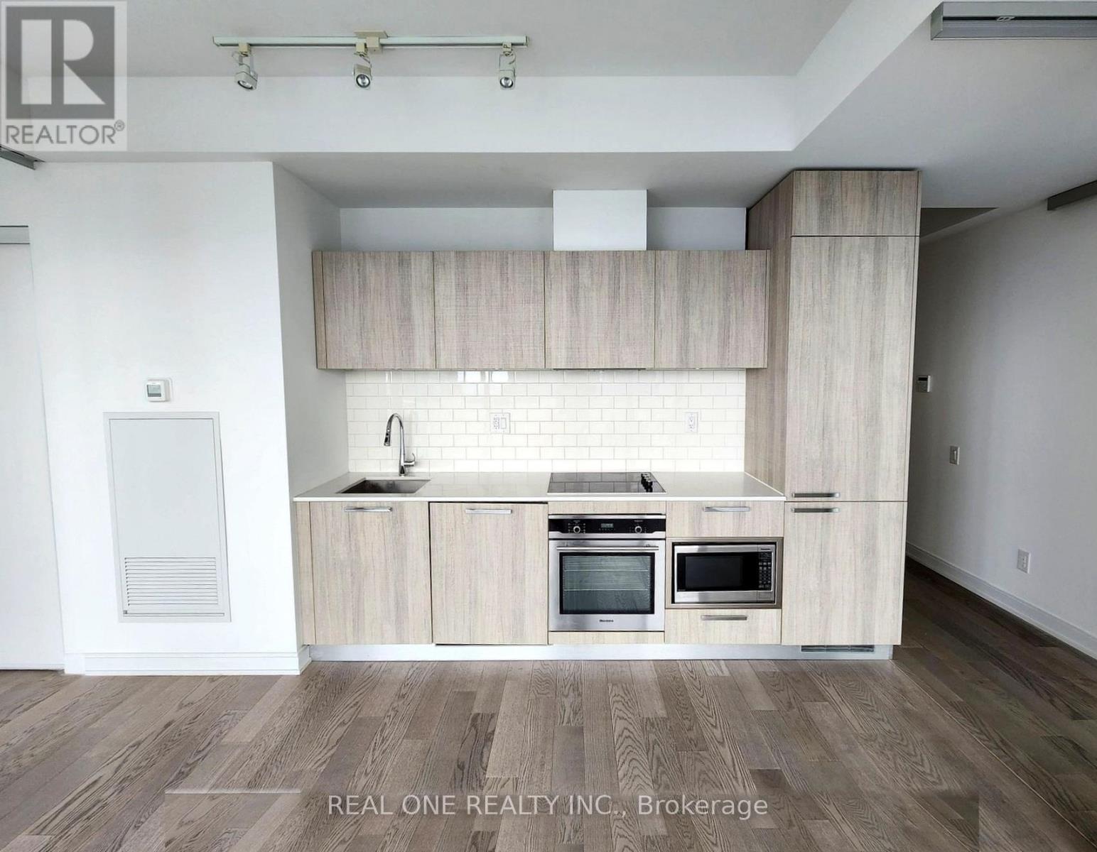 3913 - 50 Charles Street E, Toronto, Ontario  M4Y 0C3 - Photo 10 - C13107328