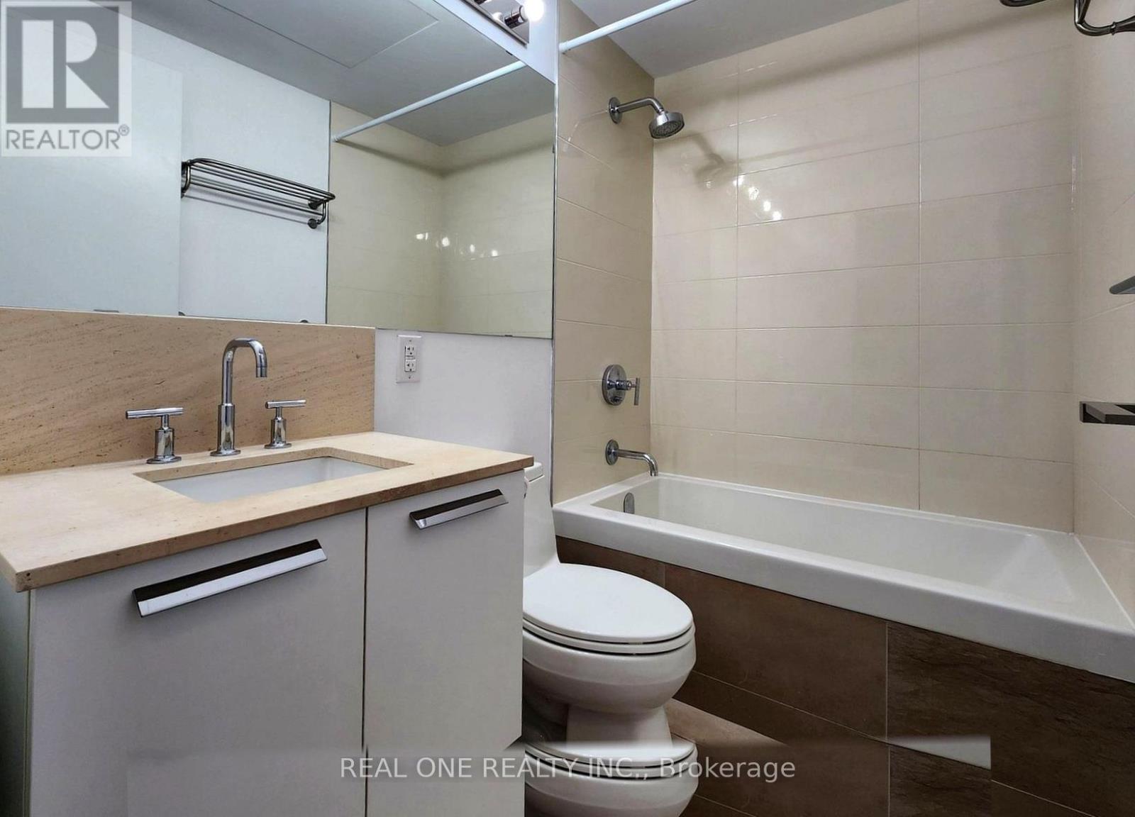 3913 - 50 Charles Street E, Toronto, Ontario  M4Y 0C3 - Photo 12 - C13107328