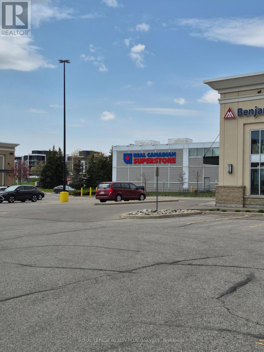 19 - 19 Hays Boulevard, Oakville, Ontario  L6H 0H8 - Photo 23 - W12976610