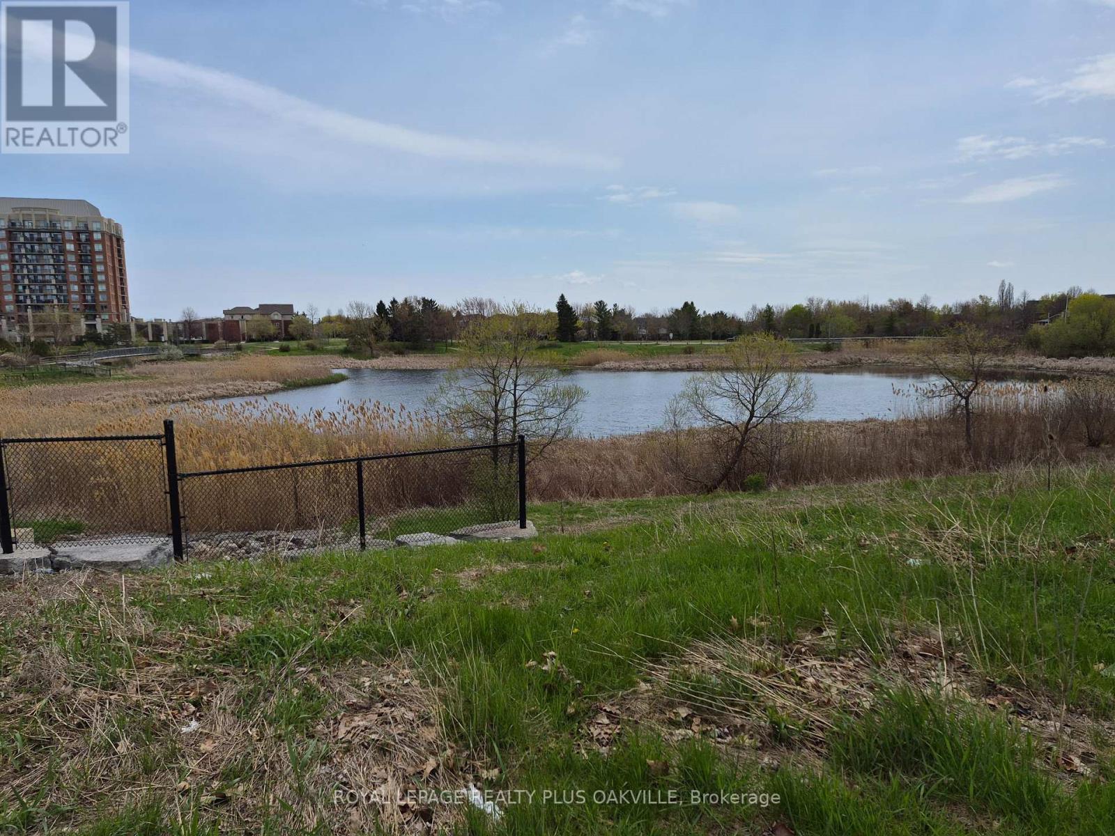 19 - 19 Hays Boulevard, Oakville, Ontario  L6H 0H8 - Photo 17 - W12976610