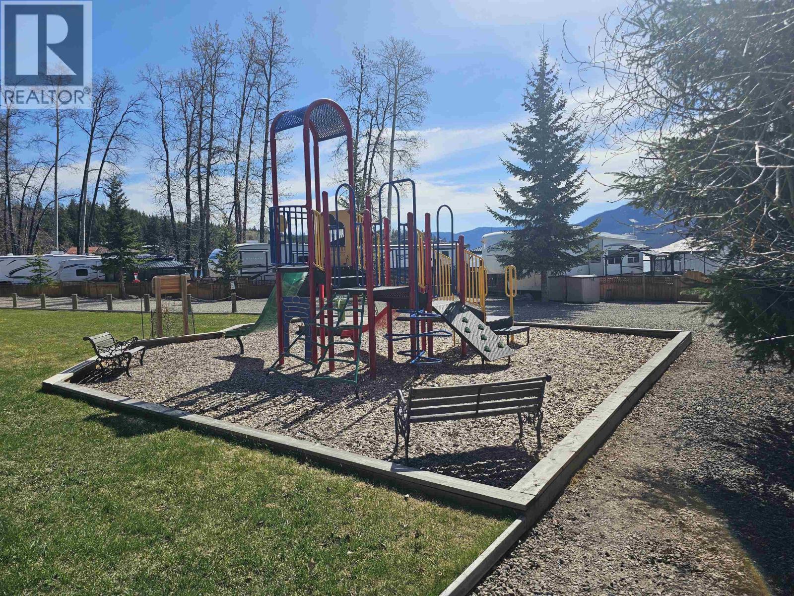 153 Birch Bay Road, Fraser Lake, British Columbia  V0J 1S0 - Photo 8 - R3121514