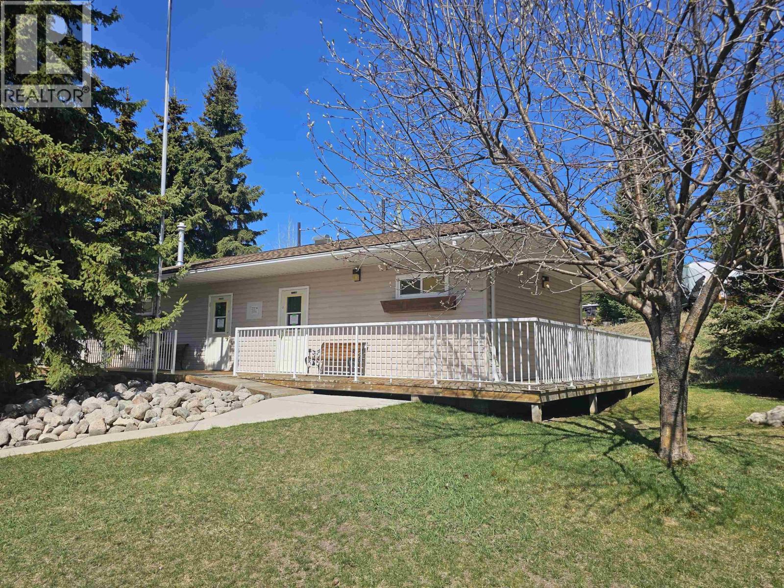 153 Birch Bay Road, Fraser Lake, British Columbia  V0J 1S0 - Photo 9 - R3121514