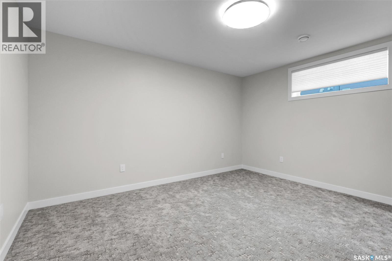 8267 Wascana Gardens Point, Regina, Saskatchewan  S4V 1G8 - Photo 42 - SK025134