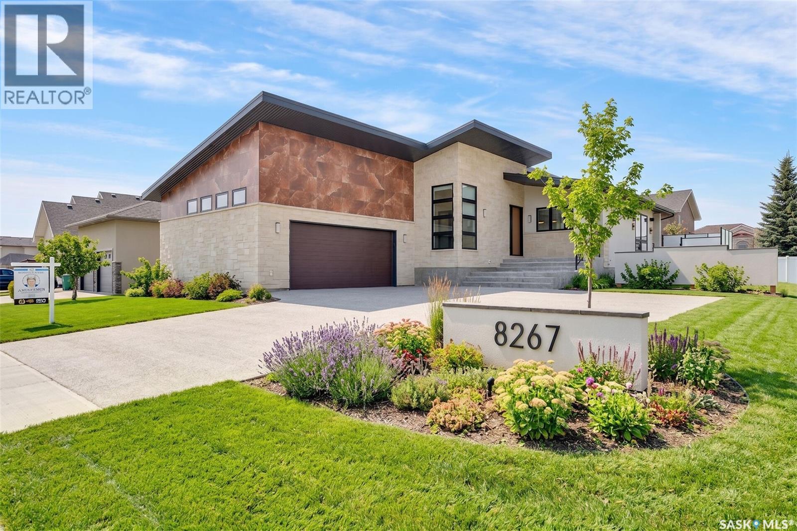 8267 Wascana Gardens Point, Regina, Saskatchewan  S4V 1G8 - Photo 49 - SK025134