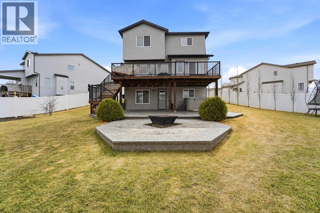 33 Jarvis Close, Red Deer, Alberta  T4P 0C7 - Photo 2 - A2304550