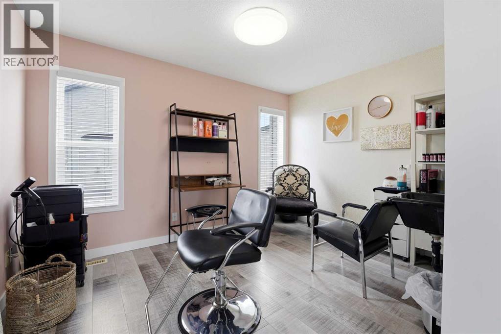 33 Jarvis Close, Red Deer, Alberta  T4P 0C7 - Photo 9 - A2304550