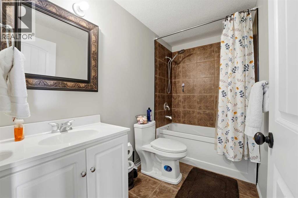 33 Jarvis Close, Red Deer, Alberta  T4P 0C7 - Photo 35 - A2304550