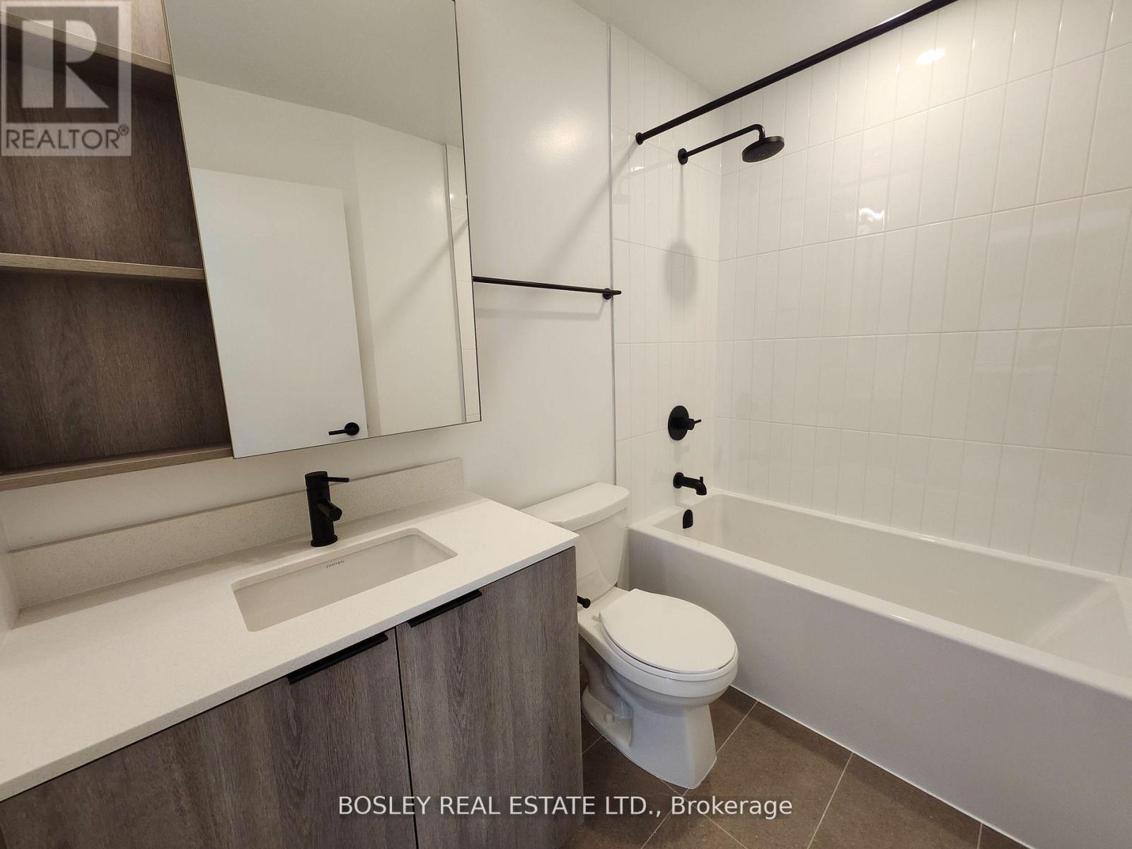 806 - 2495 Eglinton Avenue W, Mississauga (Central Erin Mills), Ontario  L5M 2V8 - Photo 7 - W13107492