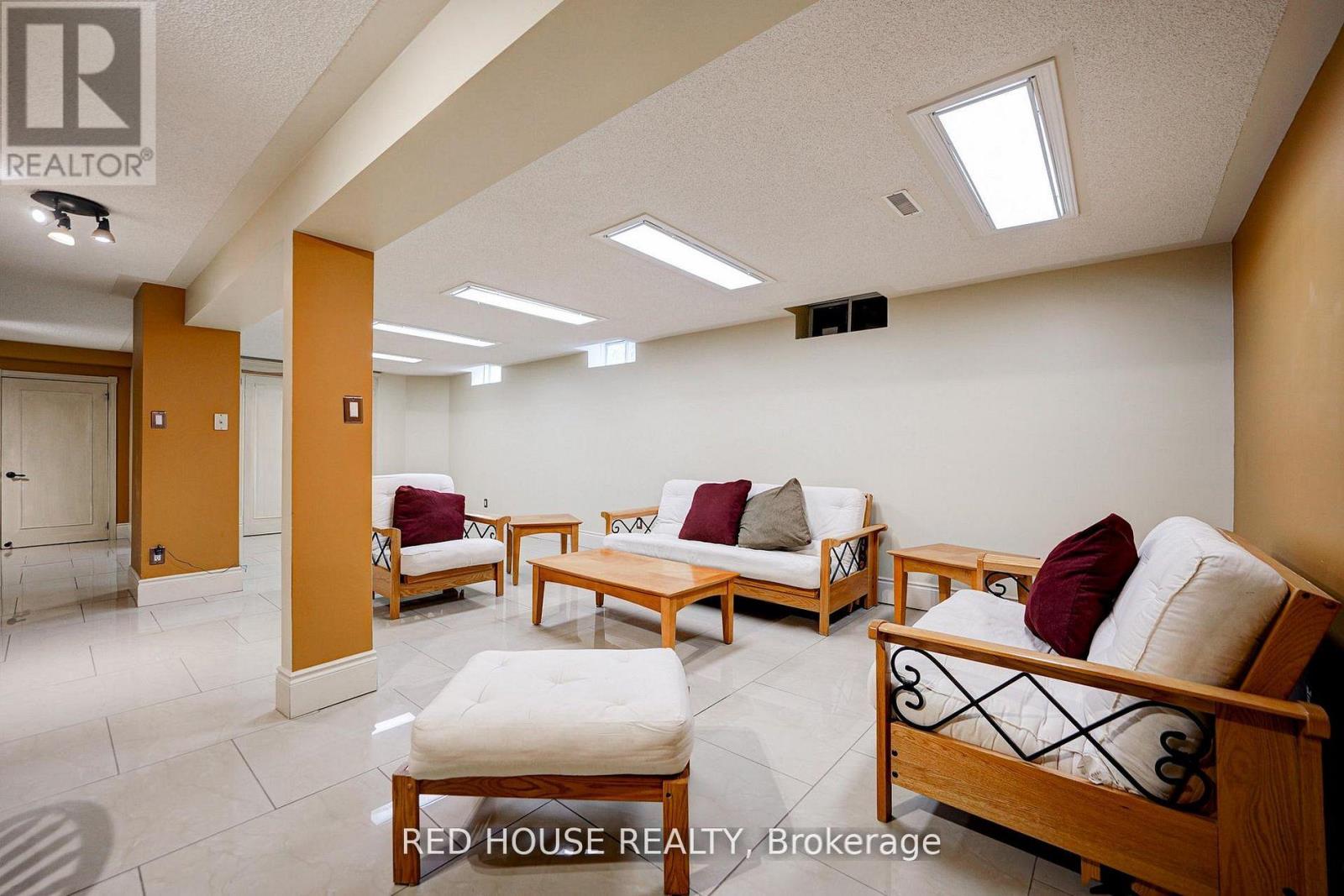 Bsmt - 4450 Mayflower Drive, Mississauga, Ontario  L5R 1S6 - Photo 15 - W13107504