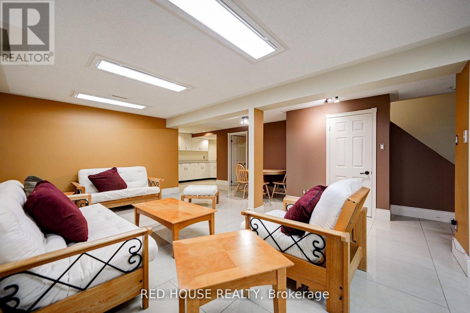Bsmt - 4450 Mayflower Drive, Mississauga, Ontario  L5R 1S6 - Photo 5 - W13107504