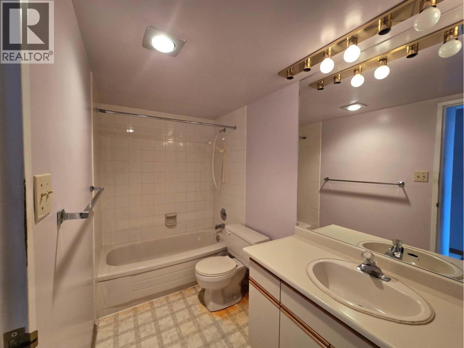 1201 6631 Minoru Boulevard, Richmond, British Columbia V6Y 1Z1 - Photo 12 - R3104339
