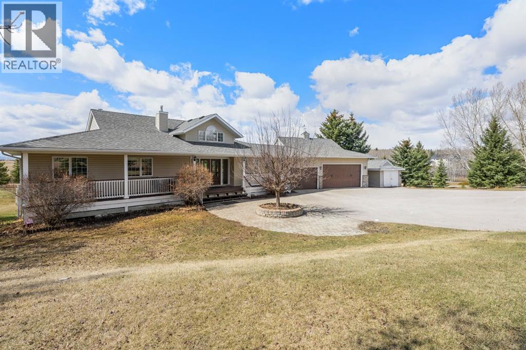 243222 Range Road 32, Rural Rocky View County, Alberta  T3Z 2E3 - Photo 2 - A2303193